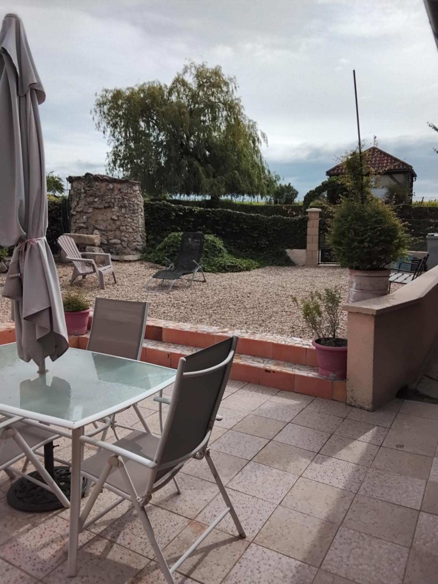 Gite Du Grand-Pas Doulezon Exteriör bild