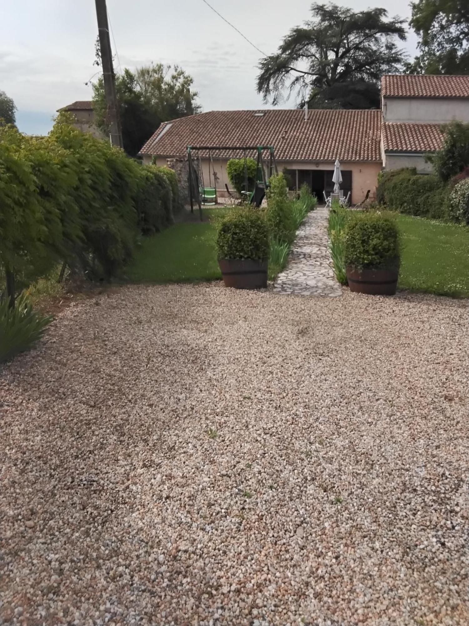 Gite Du Grand-Pas Doulezon Exteriör bild